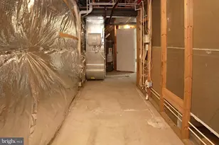 2448 Leyland Ridge Rd, Herndon, VA 20171 - Photo 31