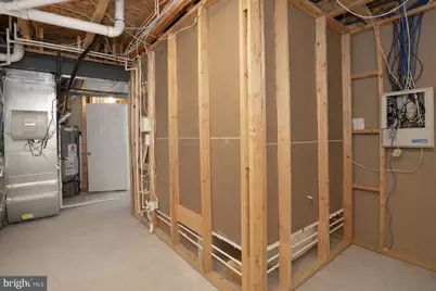 2448 Leyland Ridge Road, Herndon, VA 20171 - Photo 39