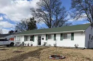 6118 Hibbling Ave, Springfield, VA 22150 - Photo 1