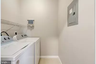 12104 Garden Grove Circle #401, Fairfax, VA 22030 - Photo 25