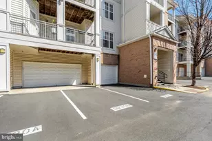 12104 Garden Grove Cir, Fairfax, VA 22030 - Photo 29