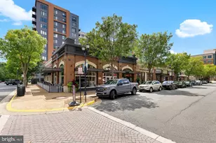 12104 Garden Grove Cir, Fairfax, VA 22030 - Photo 39