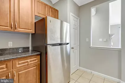 12104 Garden Grove Circle #401, Fairfax, VA 22030 - Photo 11