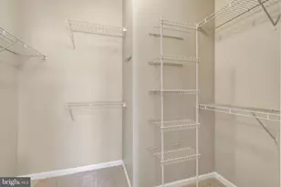 12104 Garden Grove Cir, Fairfax, VA 22030 - Photo 17