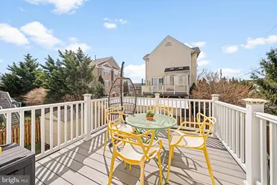 8261 Electric Avenue, Vienna, VA 22182 - Photo 15