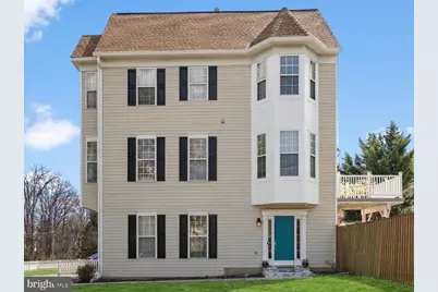8261 Electric Avenue, Vienna, VA 22182 - Photo 1
