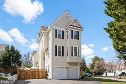 8261 Electric Avenue, Vienna, VA 22182 - Photo 3