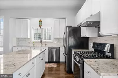 8261 Electric Avenue, Vienna, VA 22182 - Photo 13