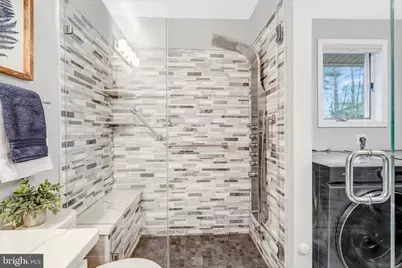 10424 Collingham Drive, Fairfax, VA 22032 - Photo 23