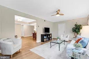 10424 Collingham Dr, Fairfax, VA 22032 - Photo 37