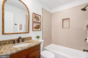 8813 Queen Elizabeth Blvd, Annandale, VA 22003 - Photo 17