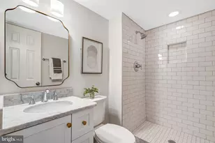 8813 Queen Elizabeth Blvd, Annandale, VA 22003 - Photo 19