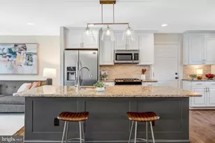 8813 Queen Elizabeth Blvd, Annandale, VA 22003 - Photo 7