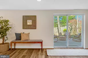 9810 Vertain Ct, Fairfax, VA 22032 - Photo 33