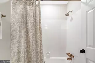 9810 Vertain Ct, Fairfax, VA 22032 - Photo 29