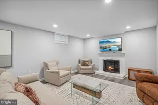 2502 Duxbury Pl, Alexandria, VA 22308 - Photo 23