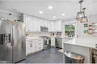 2502 Duxbury Place, Alexandria, VA 22308 - Photo 7