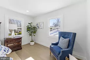 8615 Kerry Ln, Springfield, VA 22152 - Photo 15