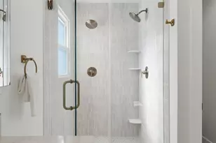 8615 Kerry Ln, Springfield, VA 22152 - Photo 19