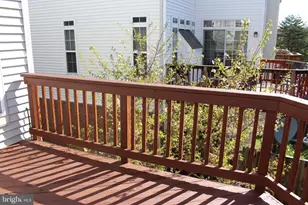 7337 Oldham Leeds Way, Springfield, VA 22150 - Photo 9