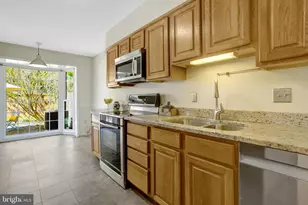 3032 Seven Oaks Pl, Falls Church, VA 22042 - Photo 7