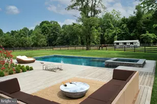 11748 Thomas Ave, Great Falls, VA 22066 - Photo 9