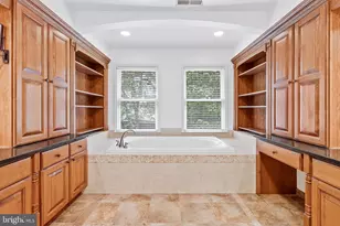 6312 Maryview St, Alexandria, VA 22310 - Photo 51