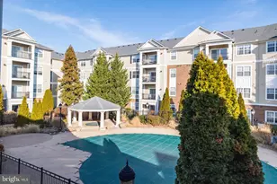 12917 Centre Park Cir, Herndon, VA 20171 - Photo 29