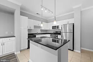 12917 Centre Park Cir, Herndon, VA 20171 - Photo 9