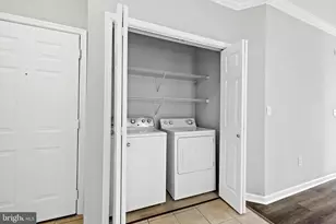 12917 Centre Park Cir, Herndon, VA 20171 - Photo 25