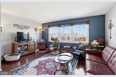 6597 Skylemar Trail, Centreville, VA 20121 - Photo 5