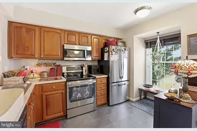 6597 Skylemar Trail, Centreville, VA 20121 - Photo 3