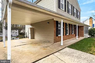 9056 Brook Ford Rd, Burke, VA 22015 - Photo 53