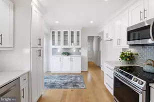 4102 Port Rae Ln, Fairfax, VA 22033 - Photo 17