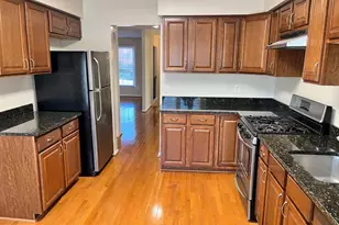 [Address not provided], Oakton, VA 22124 - Photo 5