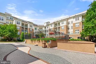12001 Market St, Reston, VA 20190 - Photo 31