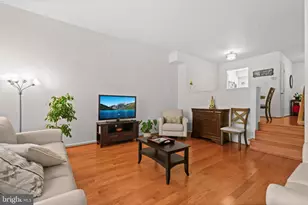 5824 Rexford Dr, Springfield, VA 22152 - Photo 7