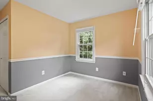 5439 Plymouth Meadows Ct, Fairfax, VA 22032 - Photo 11