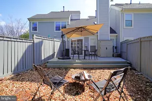 6223 Stonepath Cir, Centreville, VA 20120 - Photo 29