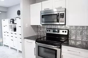 6223 Stonepath Cir, Centreville, VA 20120 - Photo 9