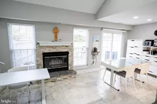 6223 Stonepath Cir, Centreville, VA 20120 - Photo 7