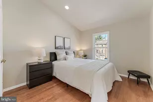 4261 Fox Lake Dr, Fairfax, VA 22033 - Photo 25