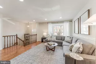 4261 Fox Lake Dr, Fairfax, VA 22033 - Photo 7