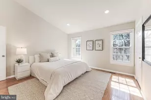 4261 Fox Lake Dr, Fairfax, VA 22033 - Photo 33