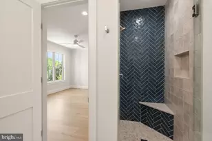 5850 Upton St, McLean, VA 22101 - Photo 75