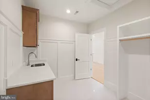5850 Upton St, McLean, VA 22101 - Photo 79