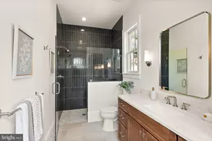 5850 Upton St, McLean, VA 22101 - Photo 51