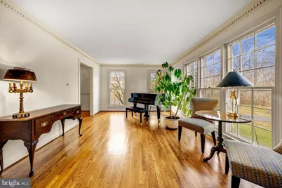 9508 Brian Jac Lane, Great Falls, VA 22066 - Photo 7