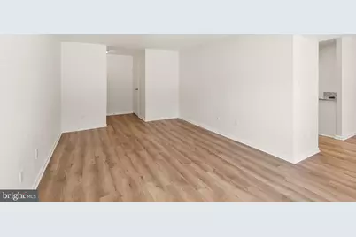 2042 Royal Fern Court #1B, Reston, VA 20191 - Photo 3