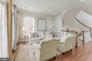 113 Herndon Mill Cir, Herndon, VA 20170 - Photo 19